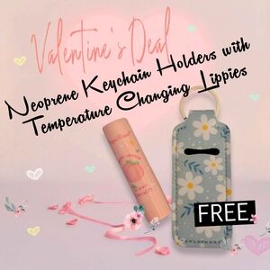 🍑FREE Keychain Holder With New Magic Peach Lip Balm (Pink Tint)